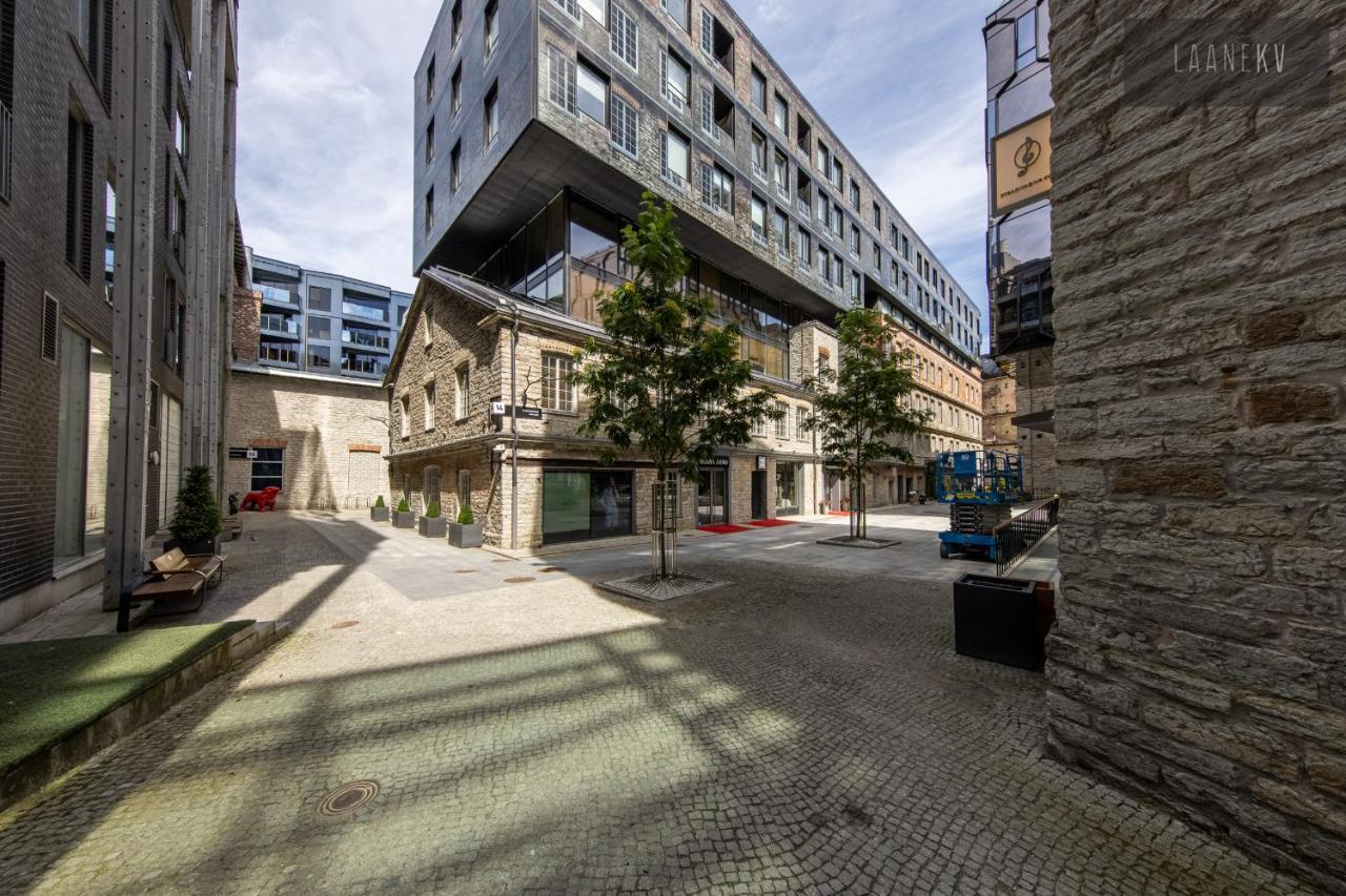 Rotermanni Apartment#Top Location#Spacious#Free Parking Талин Екстериор снимка