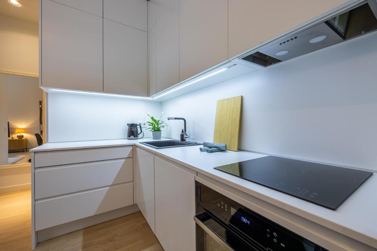 Rotermanni Apartment#Top Location#Spacious#Free Parking Талин Екстериор снимка
