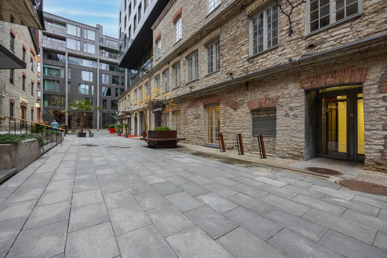 Rotermanni Apartment#Top Location#Spacious#Free Parking Талин Екстериор снимка
